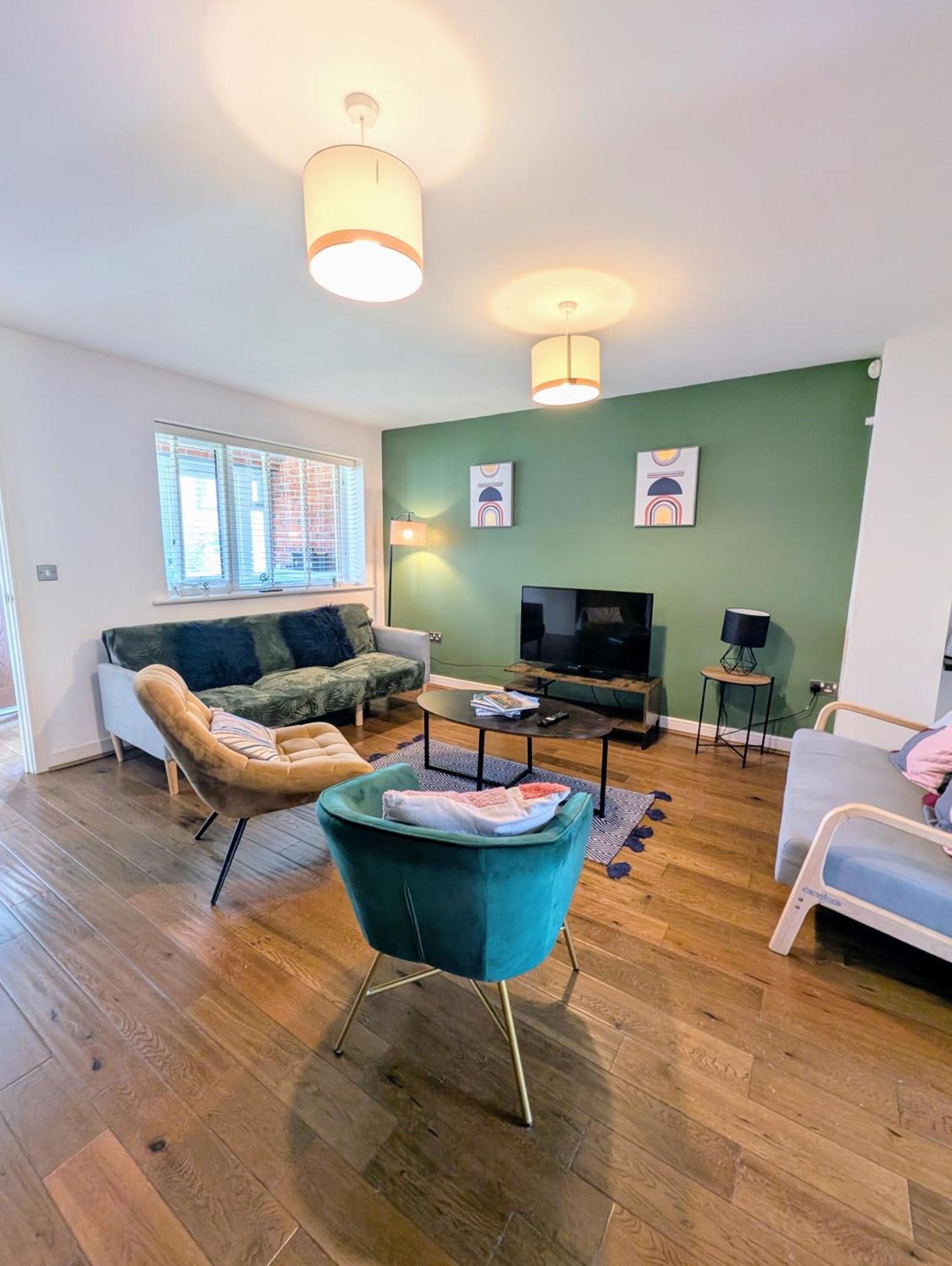 Modern Townhouse Near Coop Live Etihad Vila Manchester Exterior foto